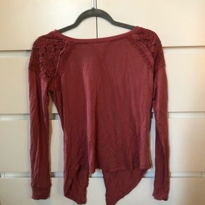 Beautiful Long Sleeved Top!